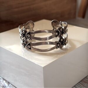 Mexico silver vintage cuff size 6.5